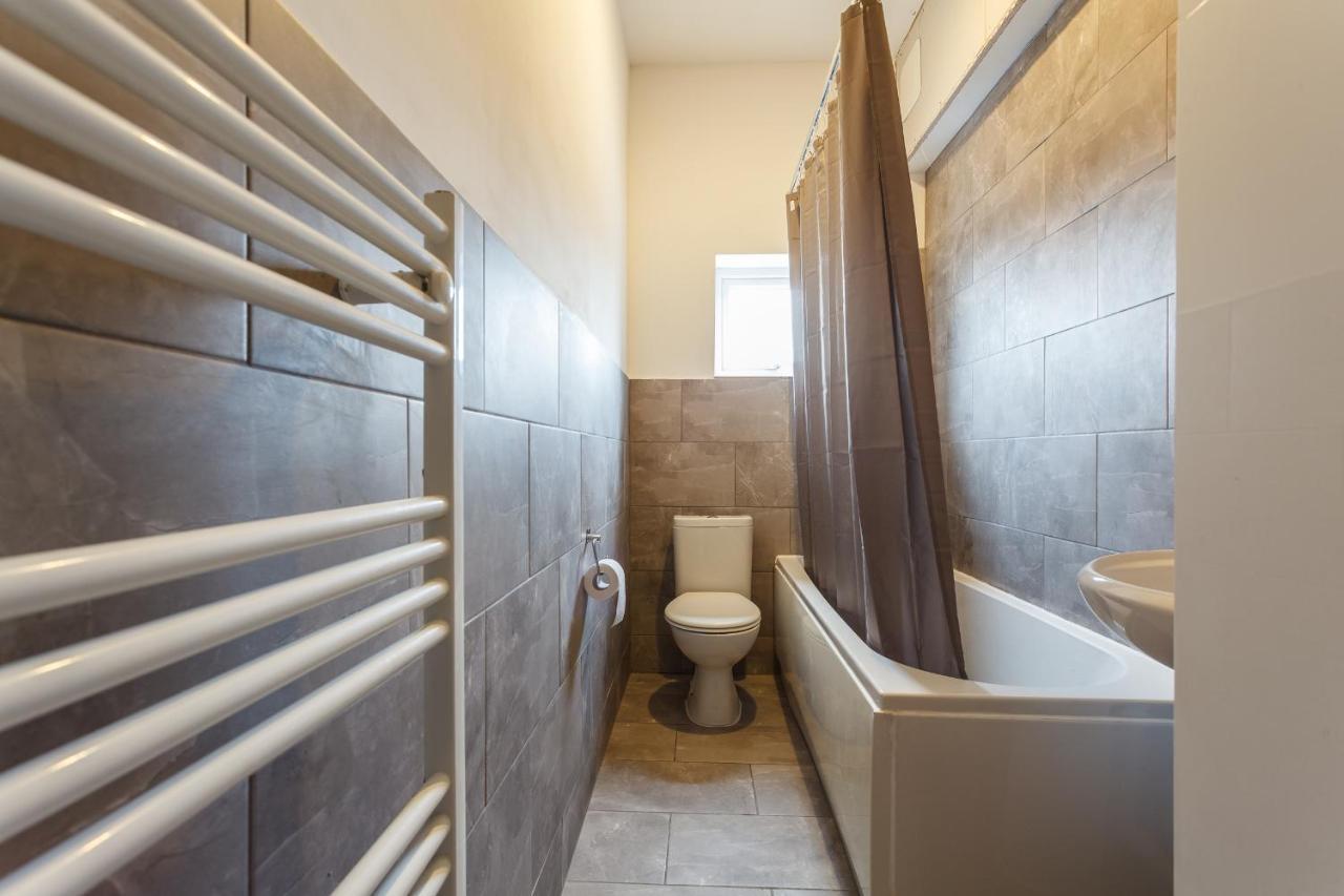 Habitación Doble con baño compartido