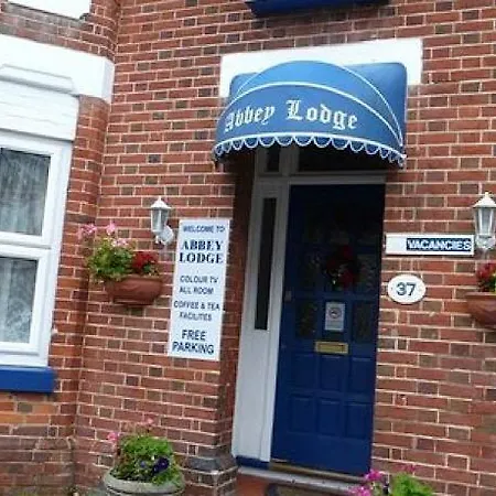 Abbey Lodge Guest House-3